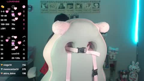 Snapshot of abbie_stone_ chatting on 12-27-24, 02:58 abbie 70OFF online show from 12-27-24, 02:58