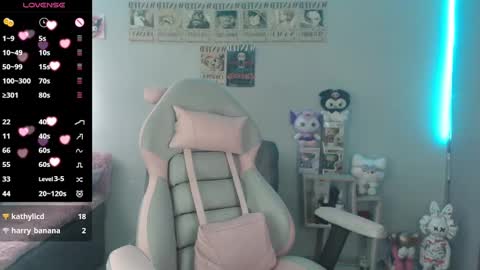 Snapshot of abbie_stone_ chatting on 12-27-24, 03:37 abbie 70OFF online show from 12-27-24, 03:37