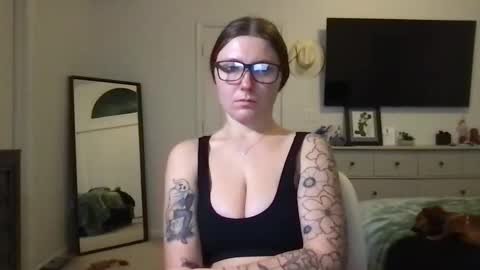 abbieeee2025 online show from 12-13-25, 10:37