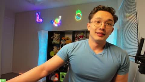 Snapshot of abbuddy920236 chatting on 12-03-24, 05:09 buddy online show from 12-03-24, 05:09