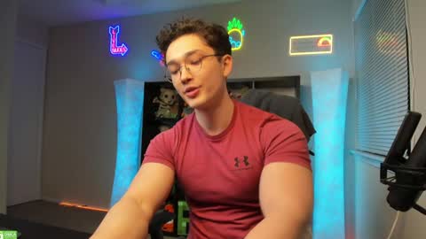 Snapshot of abbuddy920236 chatting on 12-10-24, 05:07 buddy online show from 12-10-24, 05:07