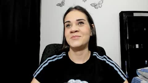 Snapshot of abby_connie chatting on 02-26-26, 04:00 Abby Connie online show from 02-26-26, 04:00