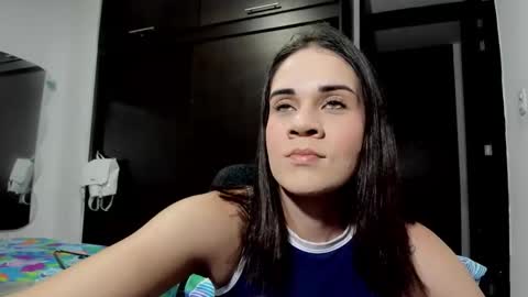 Snapshot of abby_connie chatting on 03-10-26, 03:22 Abby Connie online show from 03-10-26, 03:22