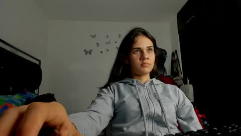 Snapshot of abby_connie chatting on 04-22-26, 03:31 Abby Connie online show from 04-22-26, 03:31