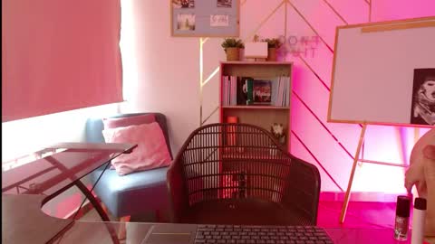 Snapshot of abby_kartman chatting on 02-24-26, 08:51 Abby online show from 02-24-26, 08:51