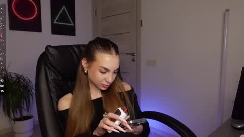 Snapshot of abby_laker chatting on 02-26-25, 04:24 ABBY LAKER online show from 02-26-25, 04:24