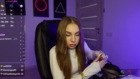 Snapshot of abby_laker chatting on 03-05-25, 04:46 ABBY LAKER online show from 03-05-25, 04:46