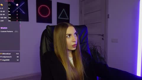 Snapshot of abby_laker chatting on 03-08-25, 07:20 ABBY LAKER online show from 03-08-25, 07:20