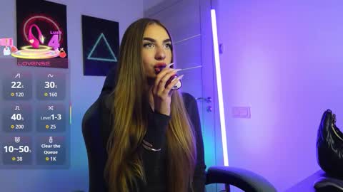 Snapshot of abby_laker chatting on 10-11-25, 06:12 ABBY LAKER online show from 10-11-25, 06:12