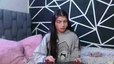 abby_rousse09 online show from 01-15-25, 10:24