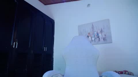 Snapshot of abby_tgn chatting on 10-12-25, 11:09 ABBY online show from 10-12-25, 11:09