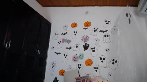 Snapshot of abby_tgn chatting on 10-26-25, 11:49 ABBY online show from 10-26-25, 11:49