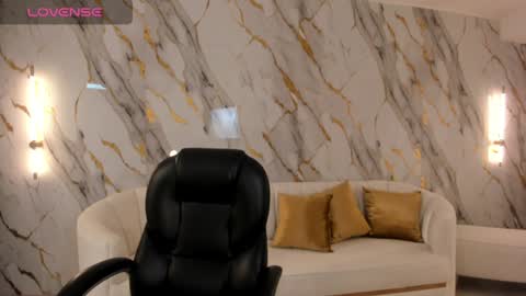 Snapshot of abbydalton chatting on 02-02-25, 10:46 Abby Dalton online show from 02-02-25, 10:46