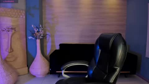 Snapshot of abbydalton chatting on 09-09-25, 11:32 Abby Dalton online show from 09-09-25, 11:32