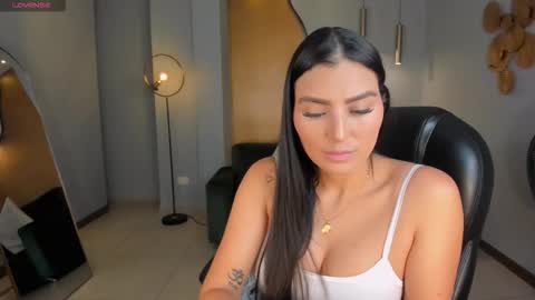 Snapshot of abbydalton chatting on 09-24-25, 06:11 Abby Dalton online show from 09-24-25, 06:11