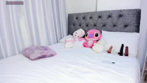 Snapshot of abbyfoxx_ chatting on 05-13-26, 01:58 Abby online show from 05-13-26, 01:58