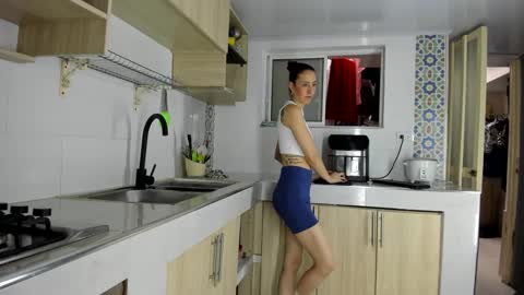 sara online show from 09-13-25, 08:08