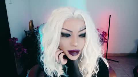 Abby online show from 05-09-26, 02:39