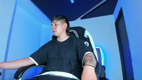 Abby Smith online show from 01-12-25, 05:22