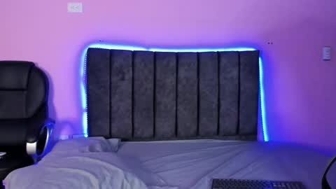 Abby Smith online show from 01-24-25, 12:20