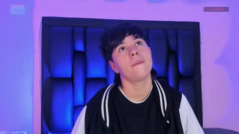 Abby Smith online show from 03-11-25, 12:17