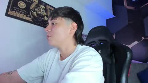 Abby Smith online show from 10-08-25, 07:33