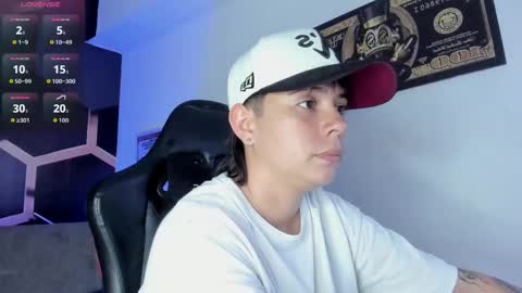 Abby Smith online show from 10-18-25, 07:14