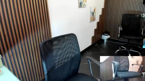 Abby Stones online show from 09-16-25, 10:27