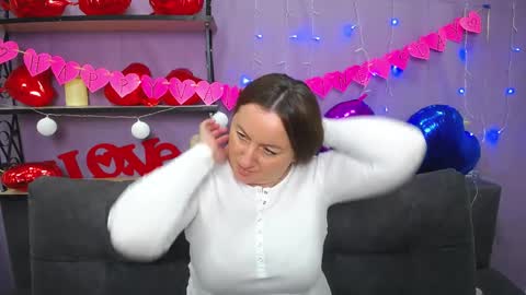 abbytaylorr online show from 02-15-25, 01:38