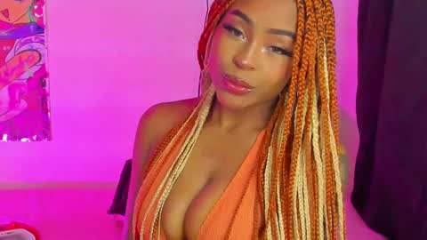 Simone    may online show from 01-30-25, 05:30