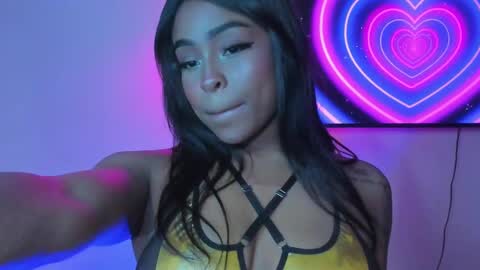 Simone    may online show from 02-27-25, 11:31