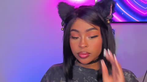Simone    may online show from 03-08-25, 10:43