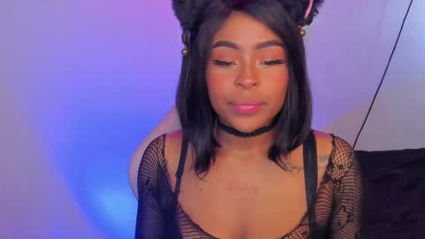 Simone    may online show from 03-08-25, 01:47