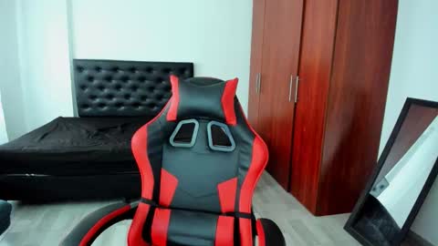 Snapshot of abelasburgo chatting on 04-26-26, 08:17 Independence model AbelAsburgo online show from 04-26-26, 08:17
