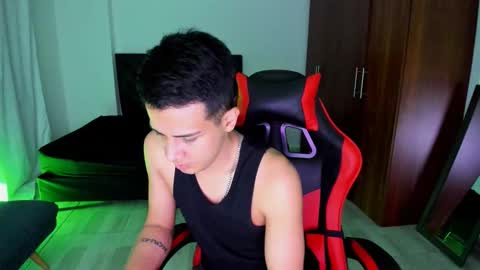 Snapshot of abelasburgo chatting on 05-03-26, 12:05 Independence model AbelAsburgo online show from 05-03-26, 12:05
