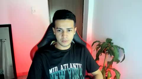 Snapshot of abelasburgo chatting on 05-21-26, 02:51 Independence model AbelAsburgo online show from 05-21-26, 02:51
