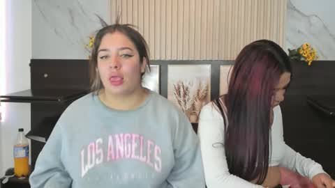 abella_as_ online show from 09-26-25, 02:54