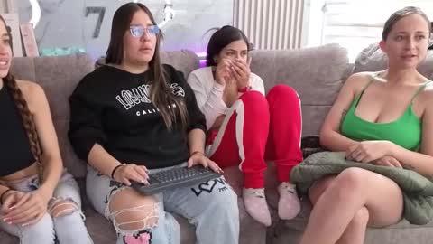 Snapshot of abella_as_ chatting on 03-03-26, 01:28 abella_as_ online show from 03-03-26, 01:28