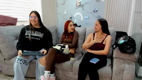 Snapshot of abella_as_ chatting on 03-16-26, 01:15 abella_as_ online show from 03-16-26, 01:15