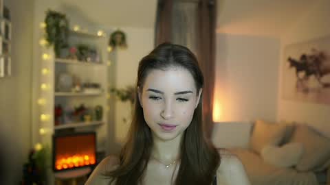Snapshot of abella_danger_x chatting on 12-17-24, 09:28 abella_danger_x online show from 12-17-24, 09:28