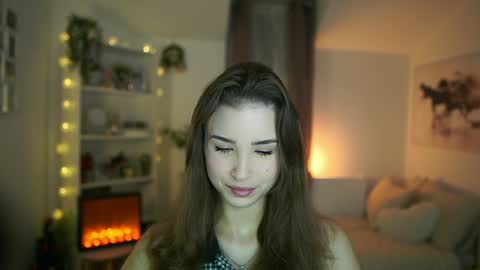 Snapshot of abella_danger_x chatting on 12-22-24, 09:33 abella_danger_x online show from 12-22-24, 09:33