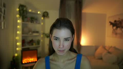 Snapshot of abella_danger_x chatting on 12-27-24, 03:59 abella_danger_x online show from 12-27-24, 03:59