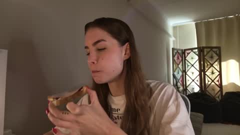 abella_danger_x online show from 05-03-26, 07:14