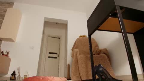 Mermaid online show from 10-02-25, 09:00