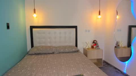  Abella and Kendra  online show from 10-14-25, 11:49