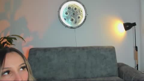  Abella and Kendra  online show from 01-08-26, 09:06