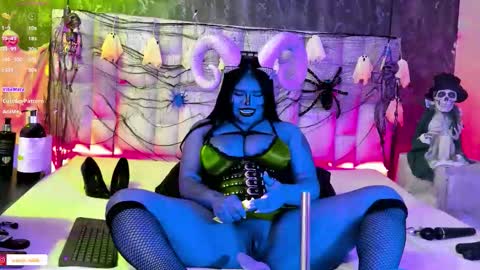 Snapshot of aberachmackay chatting on 10-21-25, 11:00 aberachmackay online show from 10-21-25, 11:00