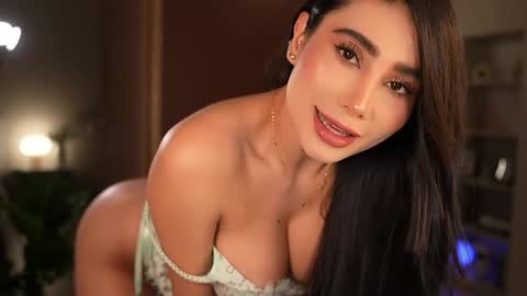abie_owen online show from 05-09-26, 12:16