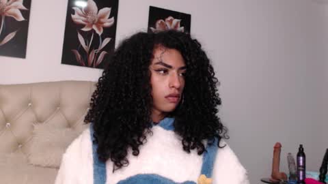 Snapshot of abigail_f00x chatting on 02-07-25, 05:10 Abigail online show from 02-07-25, 05:10