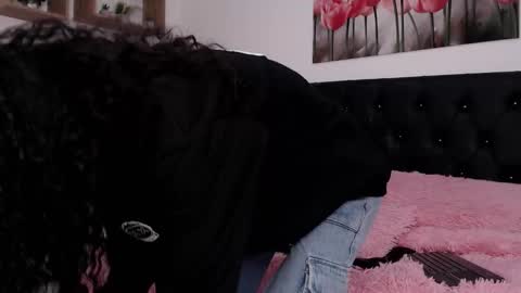 Snapshot of abigail_f00x chatting on 03-03-25, 12:27 Abigail online show from 03-03-25, 12:27